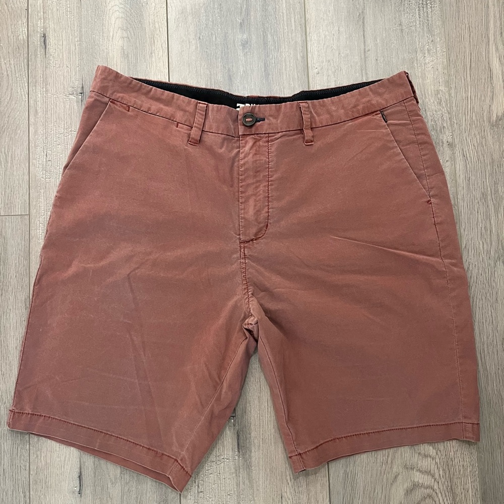 Men’s Billabong new order submersibles shorts